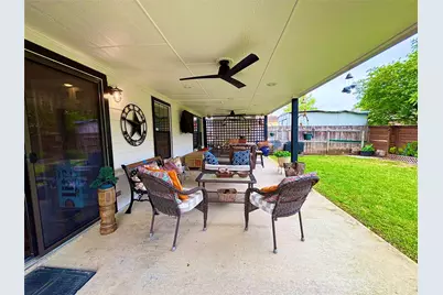 225 California Drive, Glenn Heights, TX 75154 - Photo 38