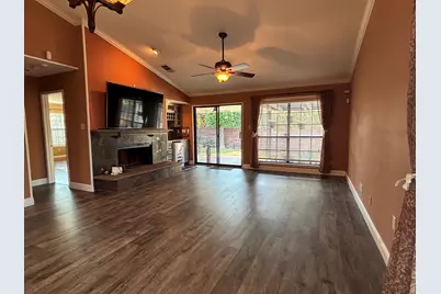 225 California Drive, Glenn Heights, TX 75154 - Photo 10