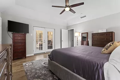 9426 Hillview Drive, Dallas, TX 75231 - Photo 22