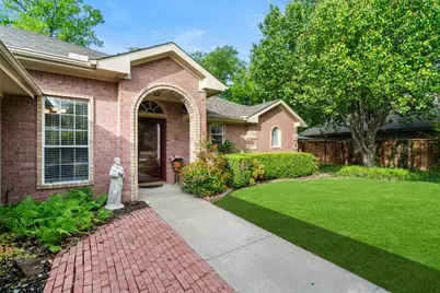 1504 Manten Boulevard, Denton, TX 76208 - Photo 2