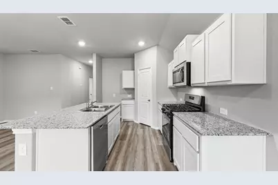 10616 Diamond Mine Drive, Fort Worth, TX 76036 - Photo 6