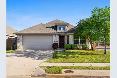 400 Elk Run Drive, Fort Worth, TX 76140 - Photo 1
