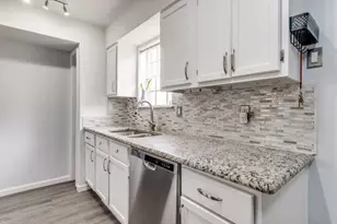 2816 Wycliff Ave, Dallas, TX 75219 - Photo 16