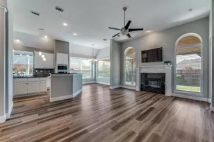 2715 Creek Crossing Dr, McKinney, TX 75072 - Photo 10