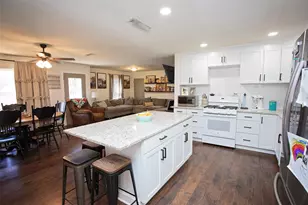 1000 Broadway, Newcastle, TX 76372 - Photo 10