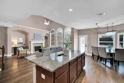 10002 Knoll Trace Way, Frisco, TX 75035 - Photo 12