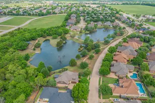 406 Waterlane Dr, Mansfield, TX 76063 - Photo 38