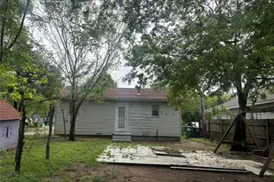 325 N Wood St, Denton, TX 76209 - Photo 10