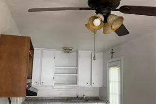 325 N Wood St, Denton, TX 76209 - Photo 30