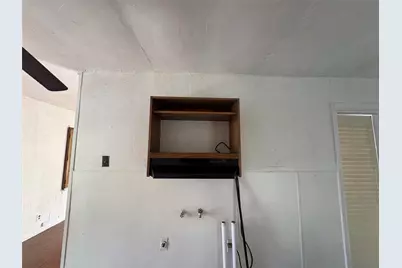 325 N Wood Street, Denton, TX 76209 - Photo 22