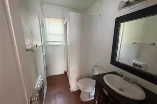 325 N Wood St, Denton, TX 76209 - Photo 16