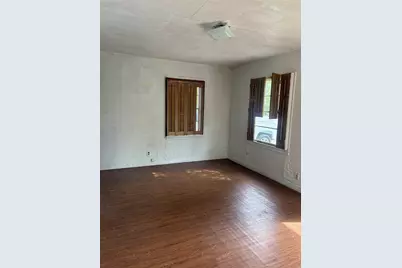 325 N Wood Street, Denton, TX 76209 - Photo 24