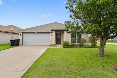 100 Lipan Street, Greenville, TX 75402 - Photo 1