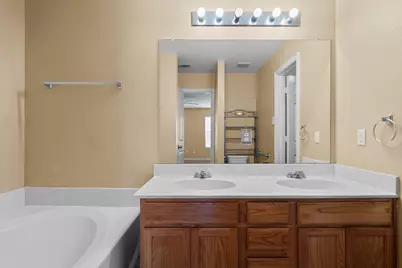 100 Lipan Street, Greenville, TX 75402 - Photo 24