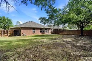 1904 Fairmount Park Dr, Denton, TX 76210 - Photo 24