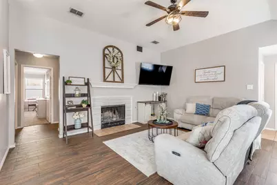 1180 Kachina Lane, Fort Worth, TX 76052 - Photo 6