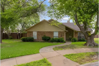 193 Simmons Drive, Coppell, TX 75019 - Photo 4