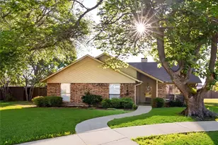 193 Simmons Dr, Coppell, TX 75019 - Photo 2