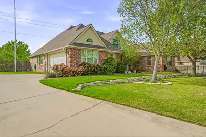 789 Bluebonnet Drive, Stephenville, TX 76401 - Photo 4