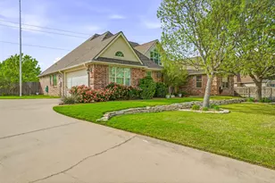 789 Bluebonnet Dr, Stephenville, TX 76401 - Photo 4