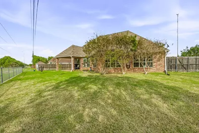 789 Bluebonnet Drive, Stephenville, TX 76401 - Photo 34