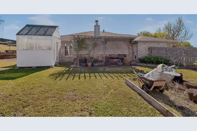 10604 Cobblestone Drive, Benbrook, TX 76126 - Photo 24