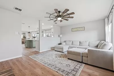 1637 Fieldstone Drive, Little Elm, TX 75068 - Photo 16