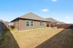 611 Saddle Club Way, Princeton, TX 75407 - Photo 32