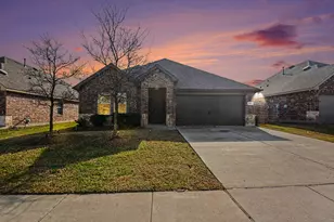 611 Saddle Club Way, Princeton, TX 75407 - Photo 2