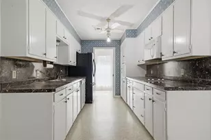 9321 Tree Lake Dr, Waco, TX 76708 - Photo 4