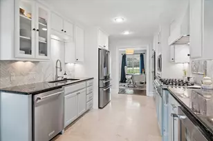 10747 St Lazare Dr, Dallas, TX 75229 - Photo 14