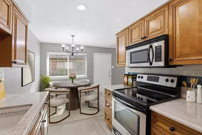 5743 Cedar Creek Drive, Benbrook, TX 76109 - Photo 8