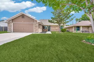 6207 Patriotic Ct, Arlington, TX 76002 - Photo 1