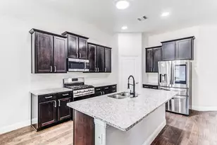 11324 Blaze St, Aubrey, TX 76227 - Photo 4