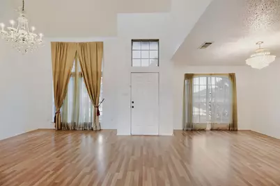 1614 Powder Horn Lane, Arlington, TX 76018 - Photo 4