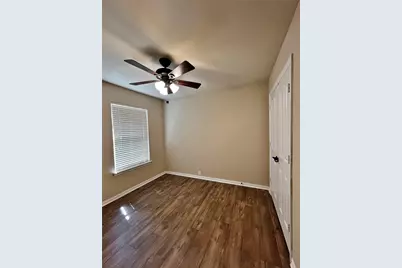 7235 La Mancha, Grand Prairie, TX 75054 - Photo 10