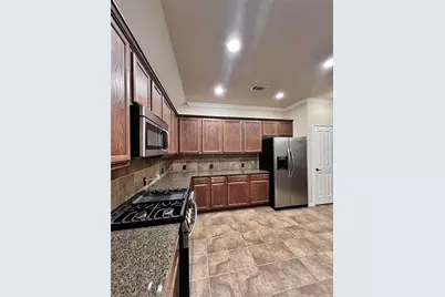 7235 La Mancha, Grand Prairie, TX 75054 - Photo 14