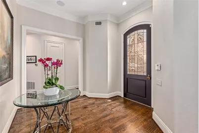 31 Stonecourt Drive, Dallas, TX 75225 - Photo 2