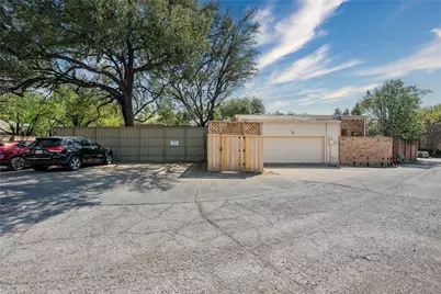 31 Stonecourt Drive, Dallas, TX 75225 - Photo 38