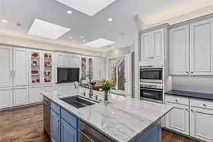 31 Stonecourt Dr, Dallas, TX 75225 - Photo 18