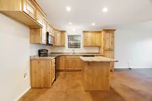 525 19th St NW, Paris, TX 75460 - Photo 8