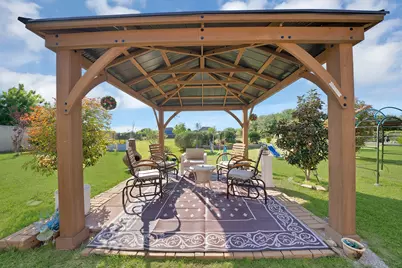 1611 Mustang Court, Cedar Hill, TX 75104 - Photo 36