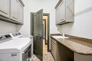 8624 Timber Dr, North Richland Hills, TX 76182 - Photo 28