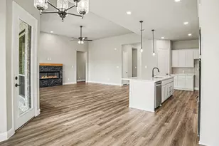 6830 Southrock Dr, Midlothian, TX 76065 - Photo 12