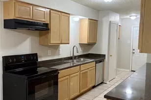3008 Townbluff Dr, Plano, TX 75075 - Photo 6