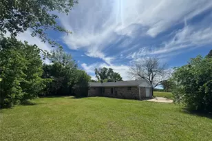 10344 Co Rd 2404, Tool, TX 75143 - Photo 2