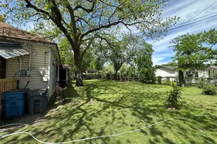 610 W 13th Ave, Corsicana, TX 75110 - Photo 20