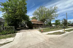 610 W 13th Ave, Corsicana, TX 75110 - Photo 22