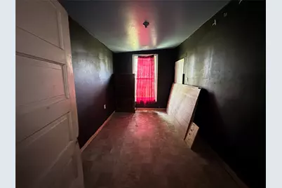 610 W 13th Avenue, Corsicana, TX 75110 - Photo 10