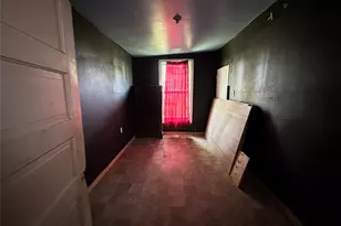 610 W 13th Ave, Corsicana, TX 75110 - Photo 10